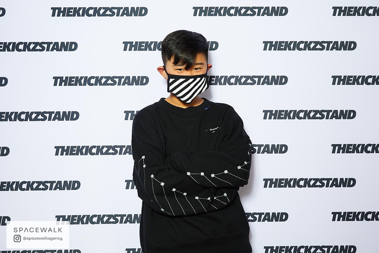 KICKZSTAND_BOOTH_034
