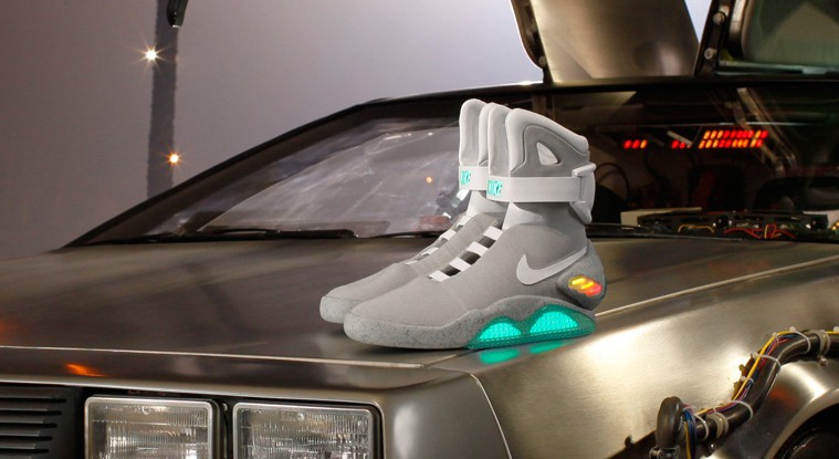 2011_nike_mag