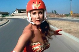 wonderwoman_skateboardwiz