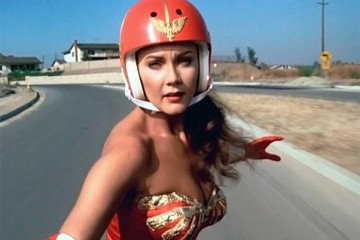 wonderwoman_skateboardwiz