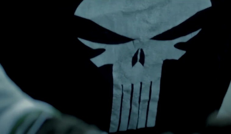 The-Punisher-Dirty-Laundry-2012-Movie-Picture-01