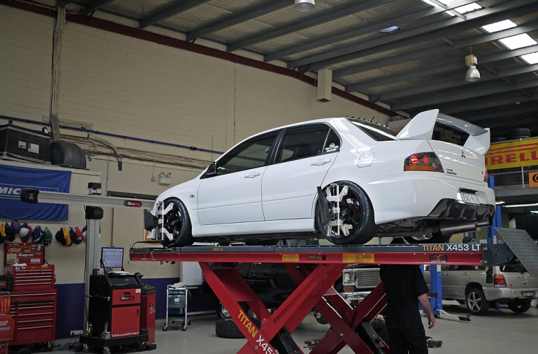 wheelalignment_spinningwheel_evoix