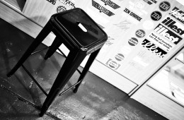 stoolsandchairs_01