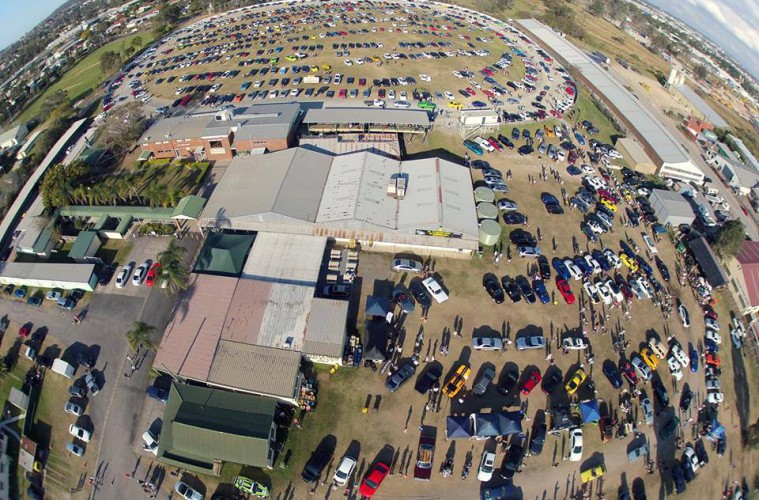 1175552_665417063469649_610701979_n