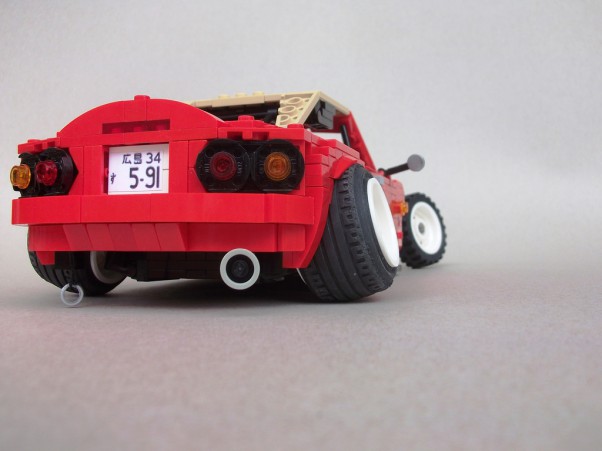 12336041504_d42a9ee0c9_b