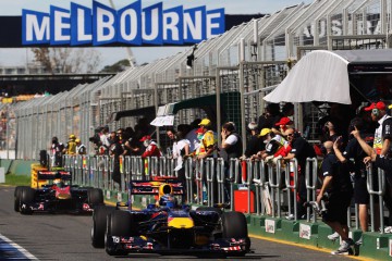 melbourne_2010_f1_red_bull_photo_by_mark_thompson_getty_images_0-0311