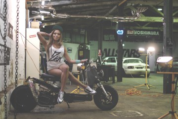 jenny_zenafterhours_zoomer_side6