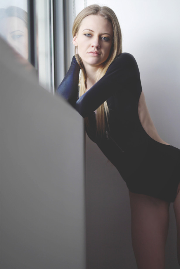 ariputnam_justinfox_blackmilk_corner4