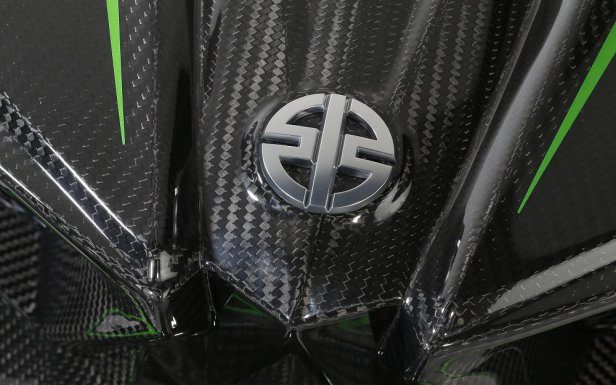 kawasaki-ninja-h2r-20