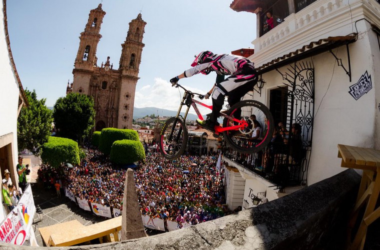 Taxco-Urban-Downhill-2014-11