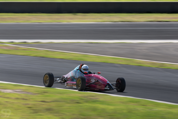 selectnine2014-Chris'Formula3HandOverZen-15