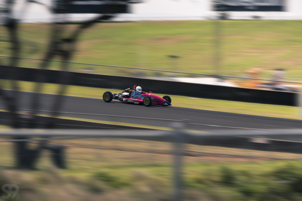 selectnine2014-Chris'Formula3HandOverZen-19