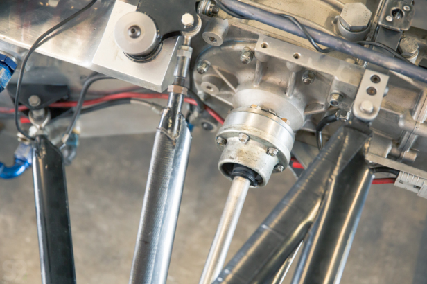 selectnine2014-Chris'Formula3HandOverZen-37