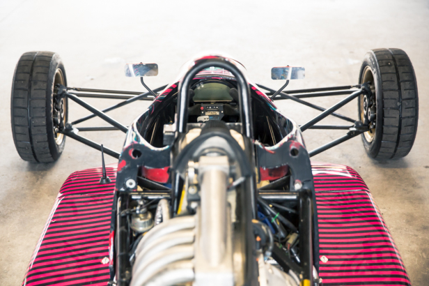 selectnine2014-Chris'Formula3HandOverZen-51