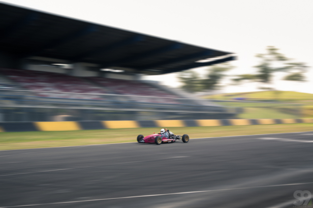 selectnine2014-Chris'Formula3HandOverZen-6