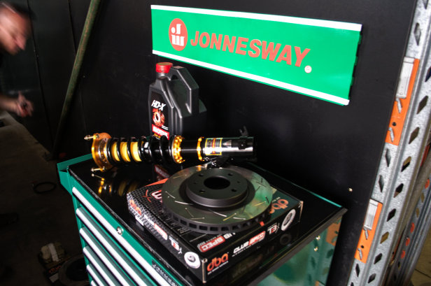 jonnesway-day1-spread