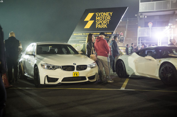 17116188663_afb774393b_h