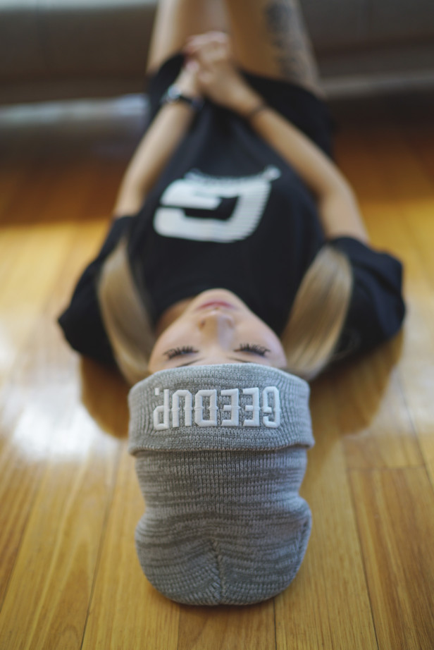 helen_geedup_justinfox_beanie1