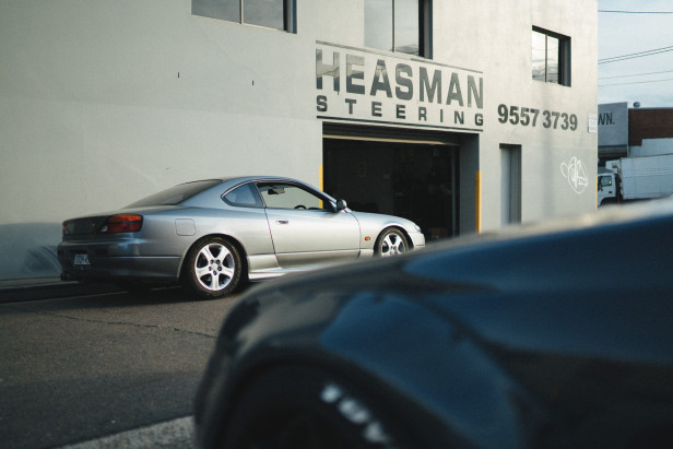 nfszen_s15_heasmansteering_outside