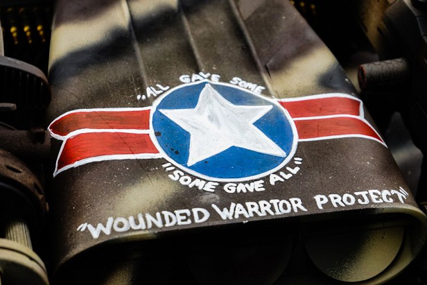 DSC 002165 Feature-1