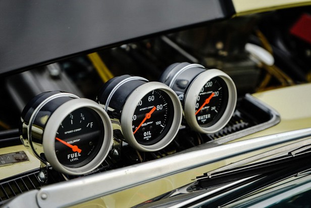 DSC 002194 Feature-1