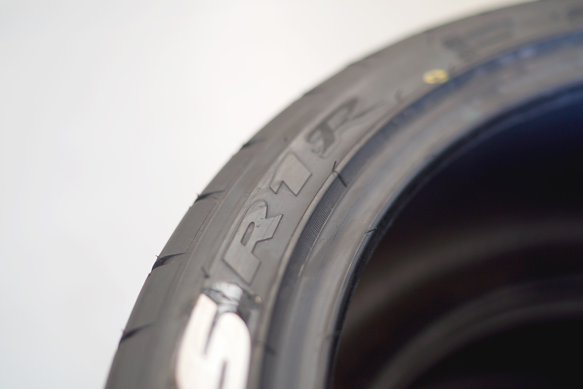 Toyo R1r Design Toyo R1R Review - Zen Garage