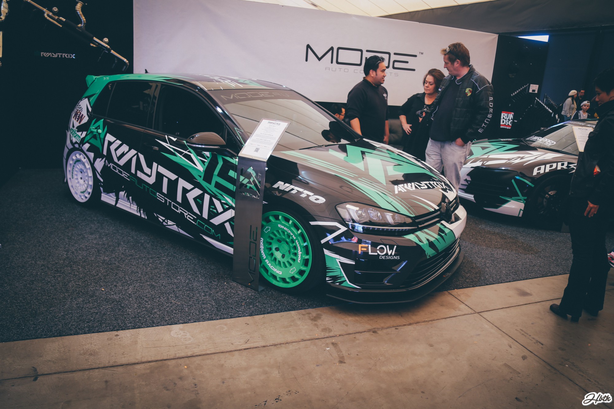 img_8614_28599900435_o