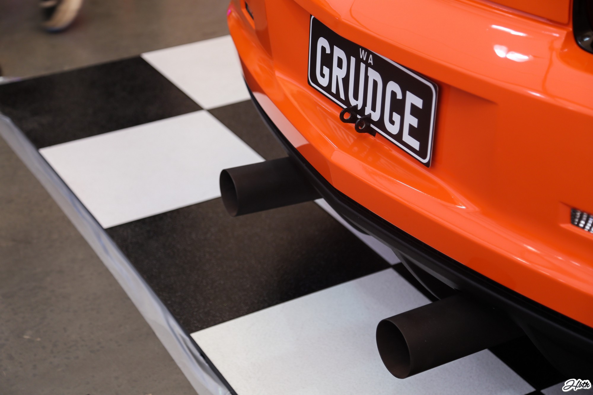 img_8766_27983708923_o