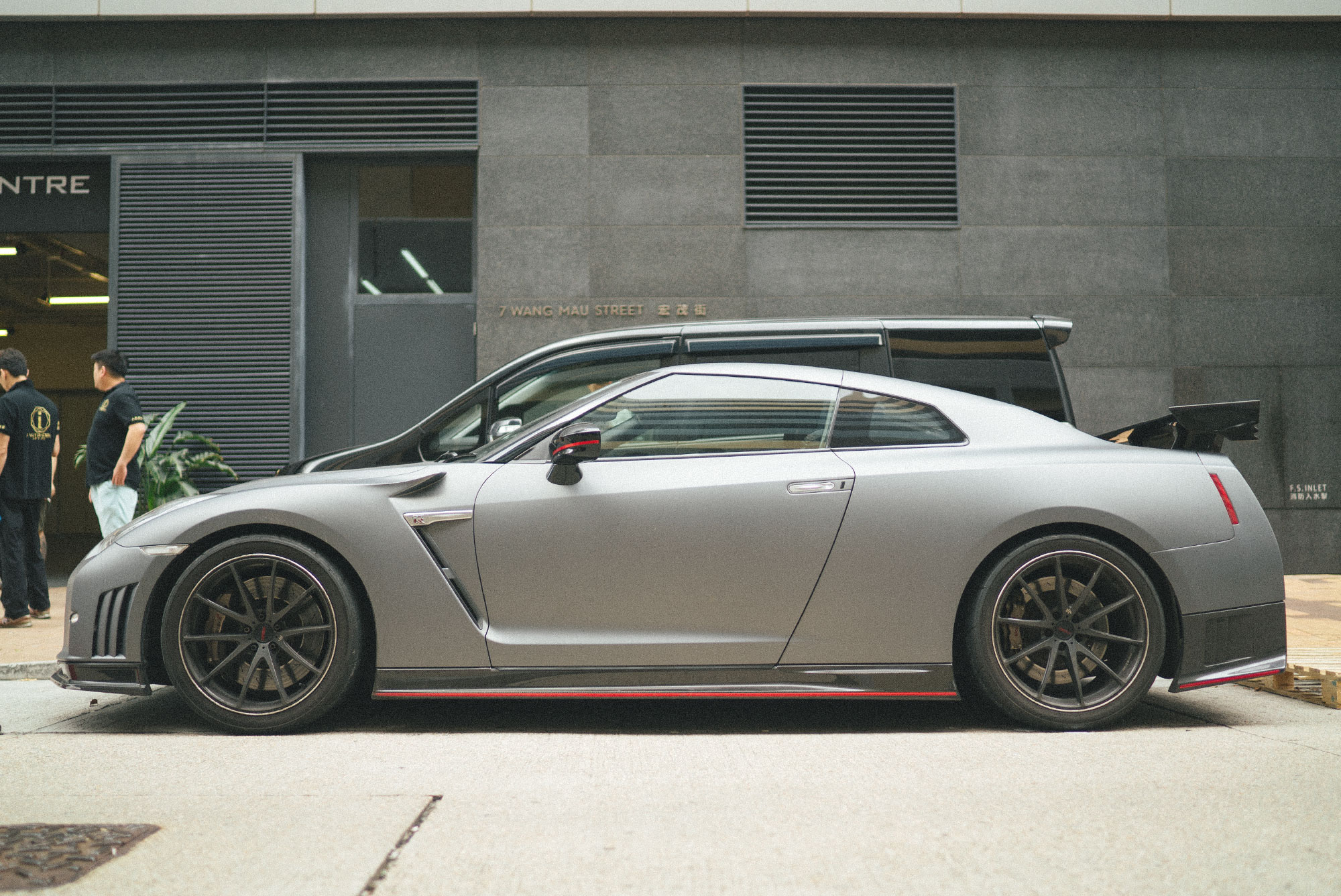 r35_grey