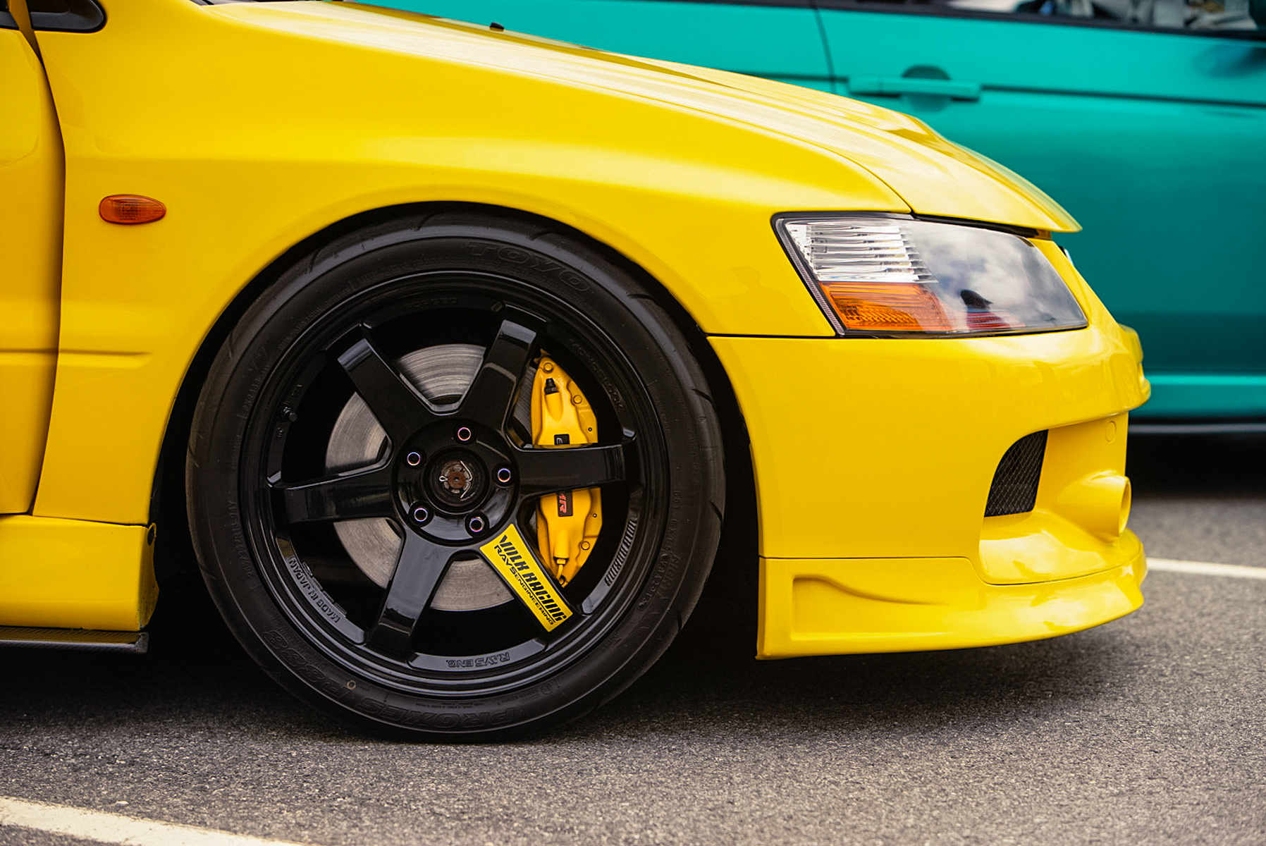 DSC 8990 Zen Feature-