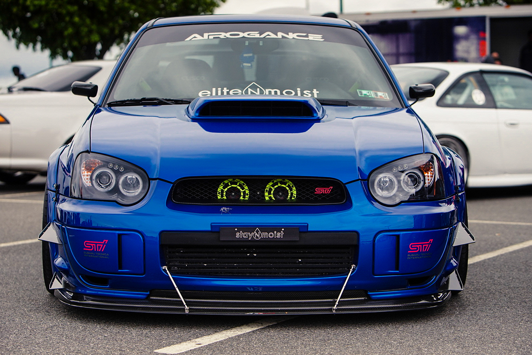 DSC 9020 Zen Garage-