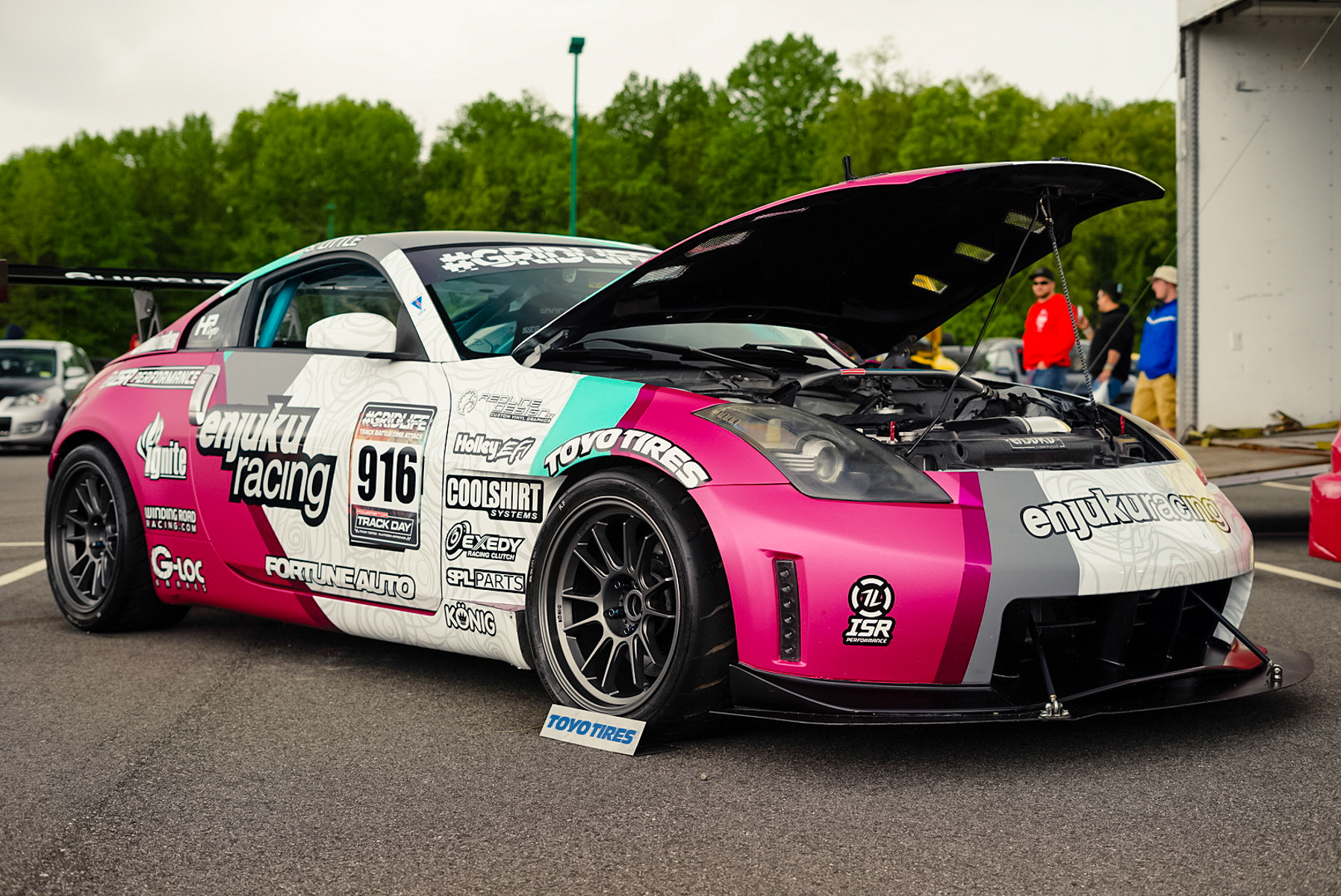 DSC 9082 Zen Feature-