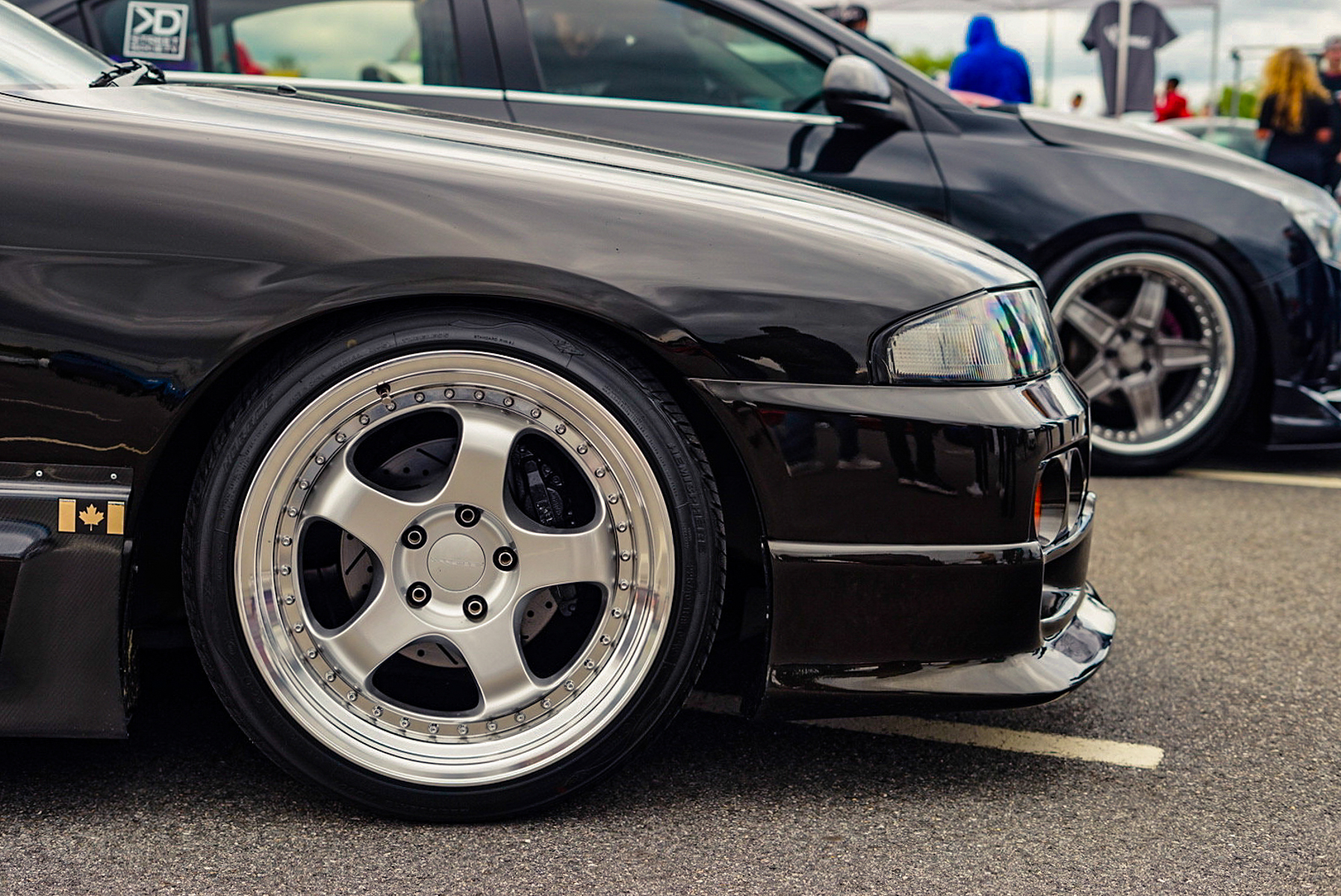 DSC 9108 Zem Feature-