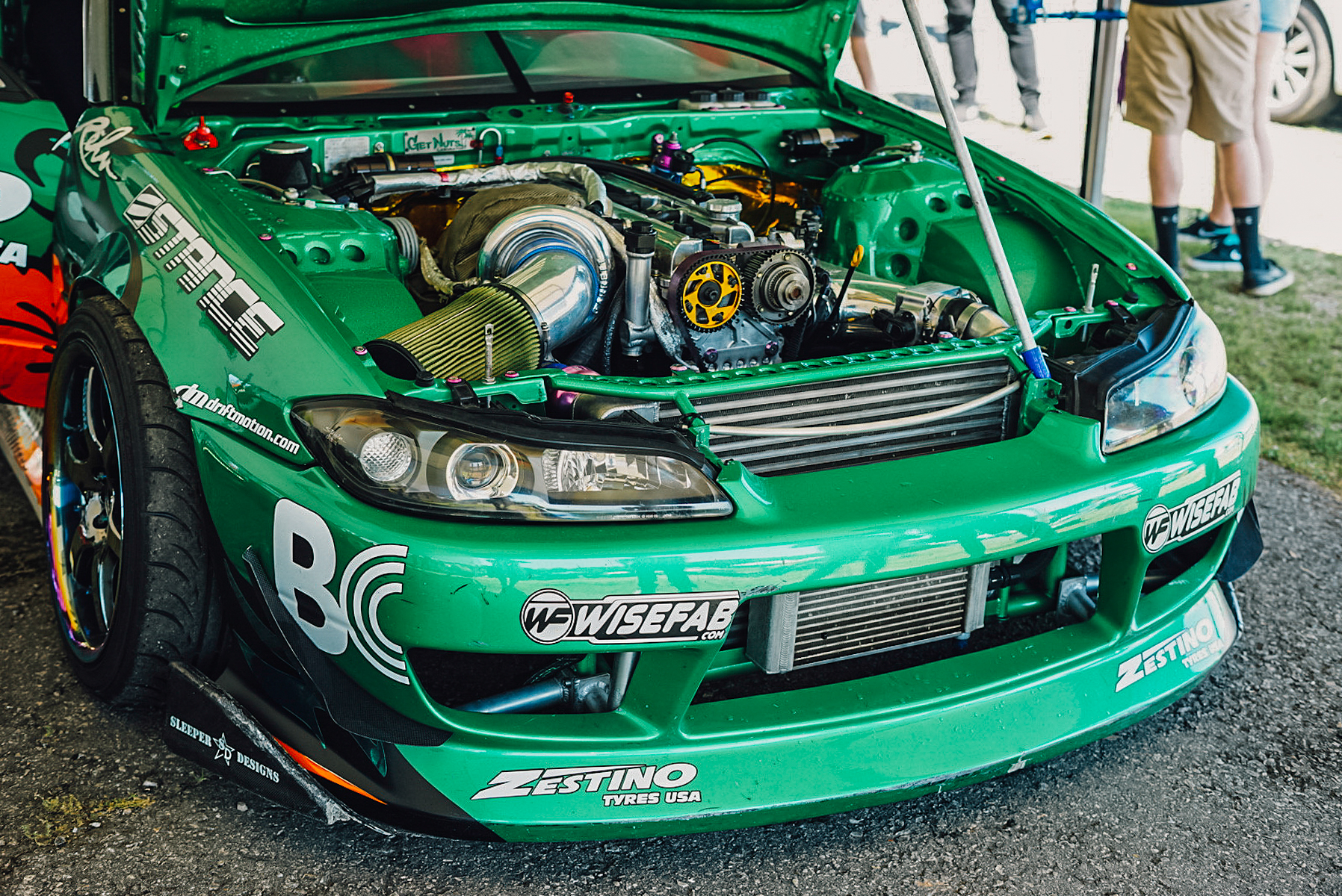 DSC 9233 Zen Feature