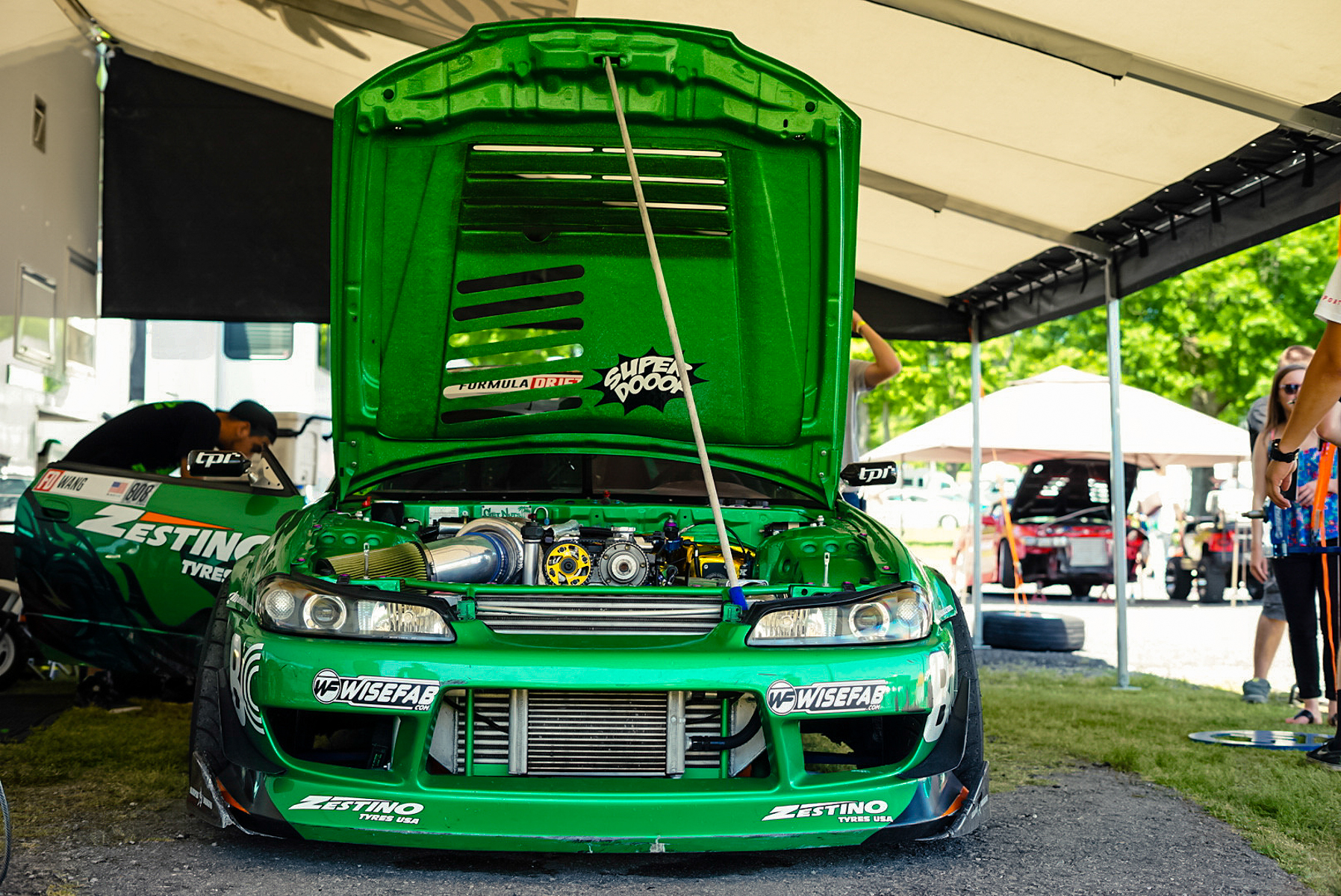 DSC 9234 Zen Feature