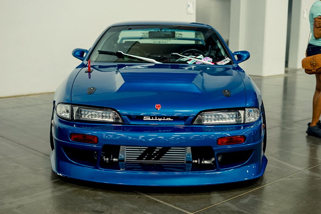 DSC 00140 Zen Feature