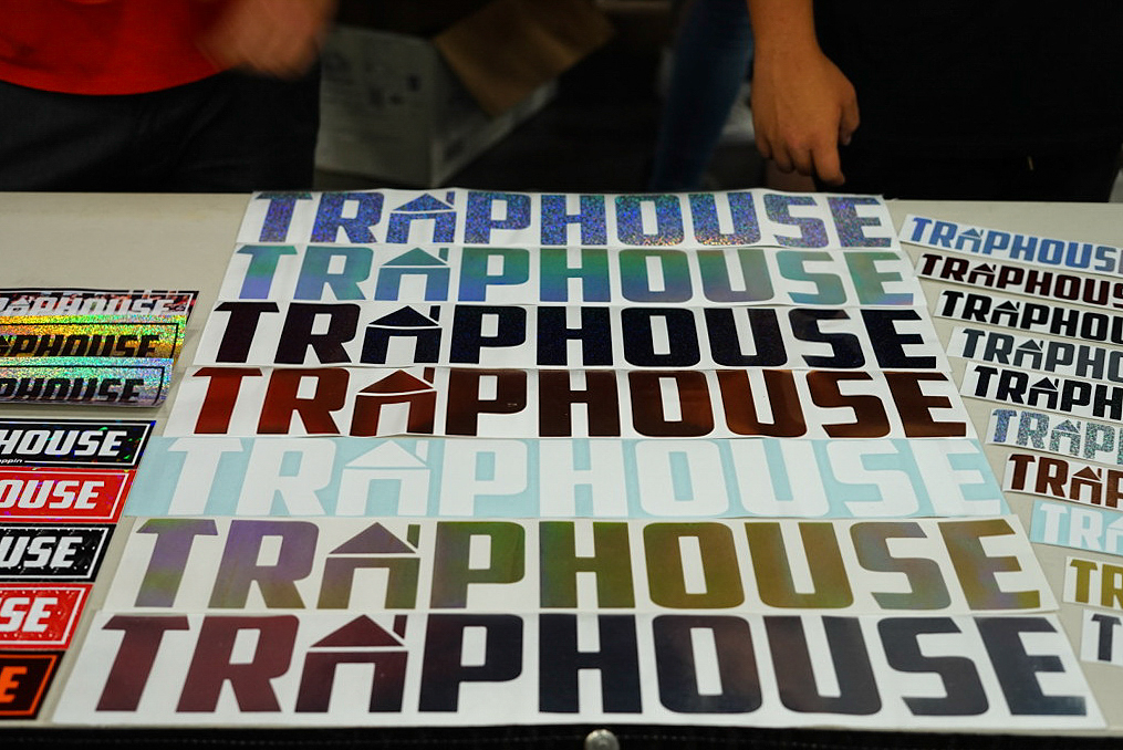 DSC 00155 Zen Feature