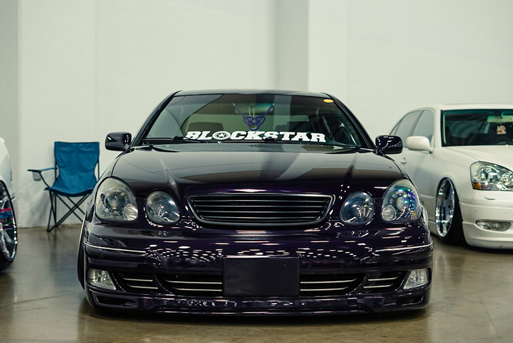 DSC 00215 Zen Feature