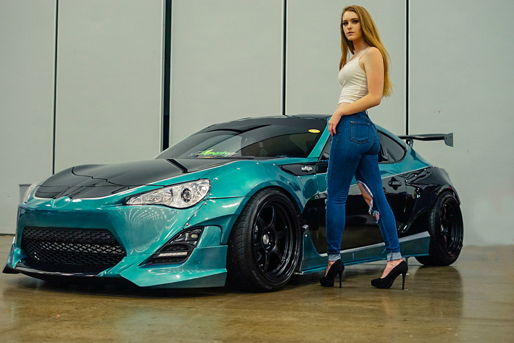 DSC 00282 Zen Feature