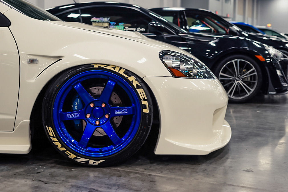 DSC 009923 Zen Feature