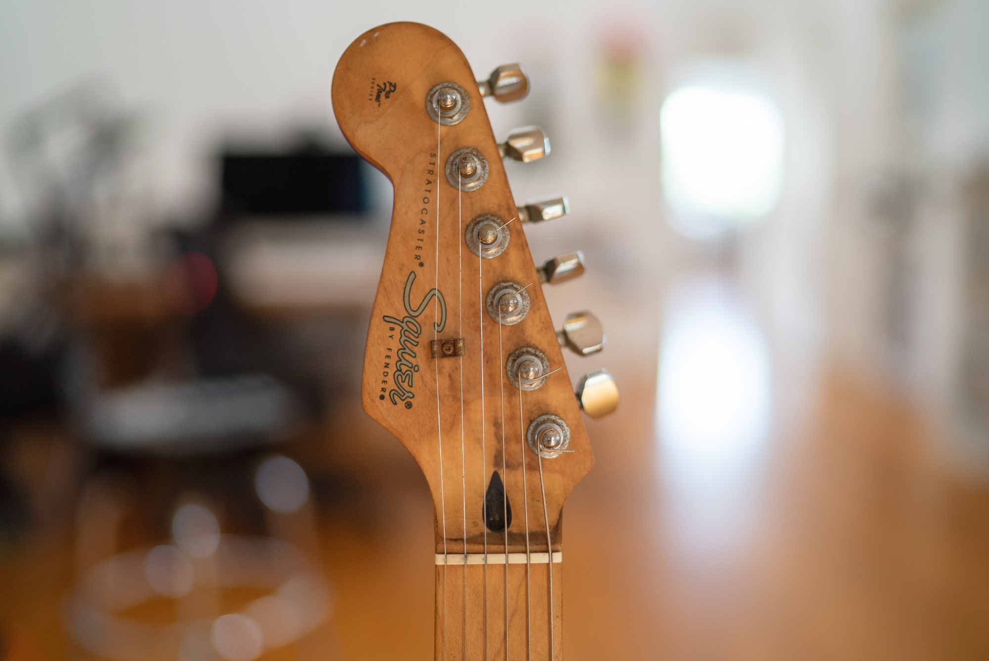 fender_squier_protone_mik_stratocaster_vintageblonde_04