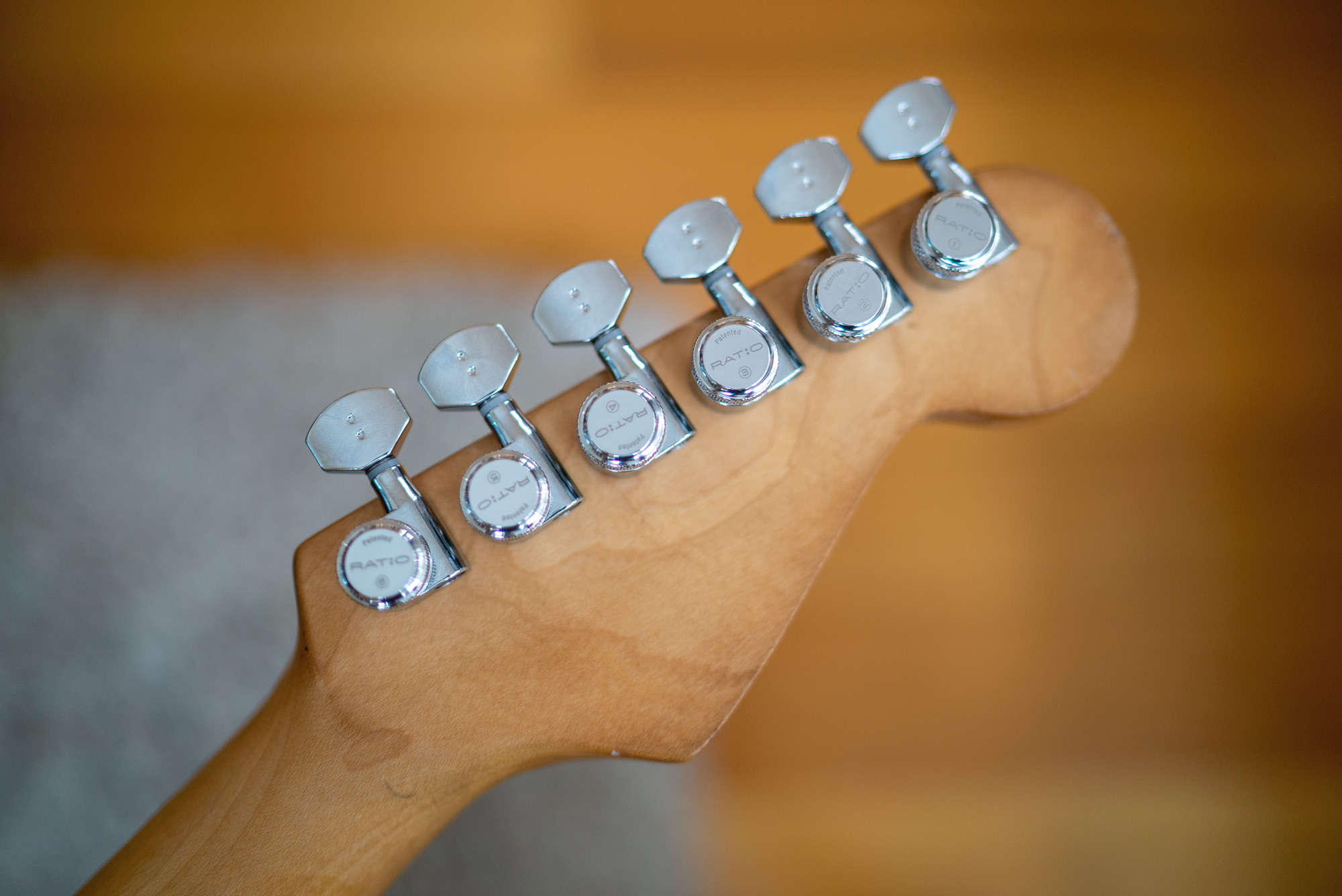 fender_squier_protone_mik_stratocaster_vintageblonde_16