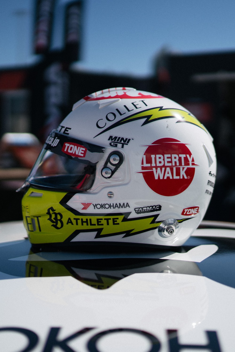 libertywalk_helmet